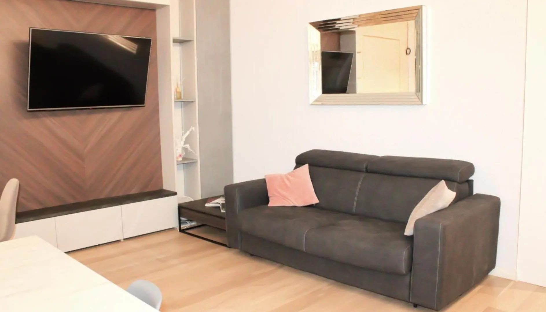 Washington Terrace 82 Apartment Milan Italy
